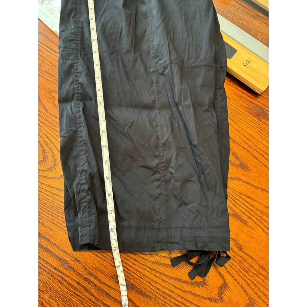 Lululemon Black Lightweight Adjustable Mid-Rise Cargo Pant Women's Size Small - Picture 7 of 7